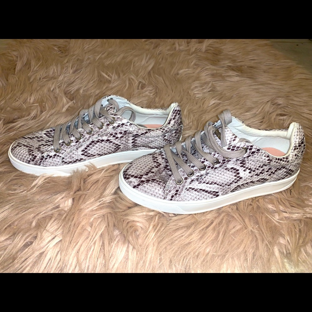 Topshop Snakeskin sneakers